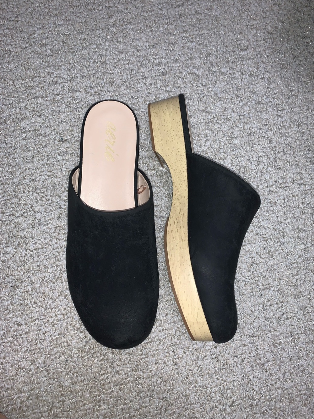 Aerie  black Fabric Clogs